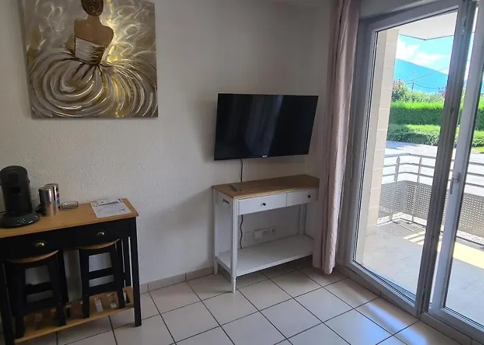 Studio Cosy Avec Parking Ferme.